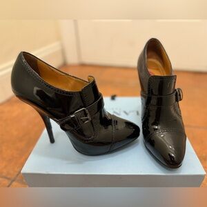 Lanvin Pattened Black leather platform high heels ankle booties | Size: EU 39